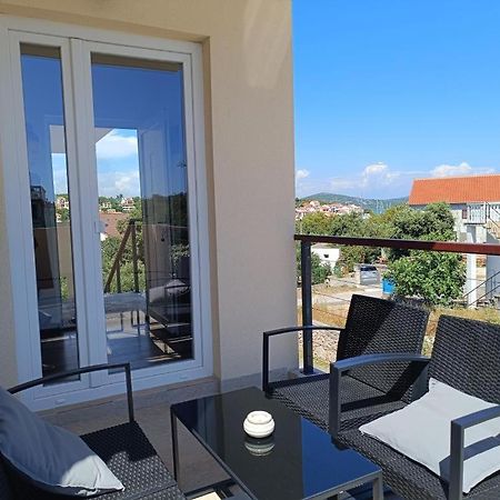 Apartment Dragana, Jezera, Island Murter Eksteriør billede