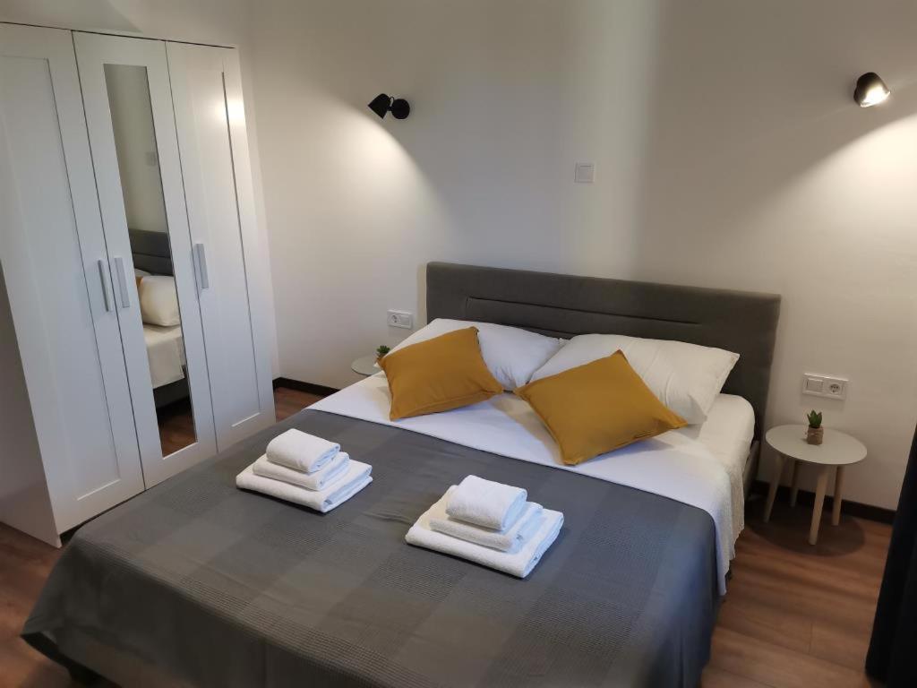 Apartment Dragana, Jezera, Island Murter Eksteriør billede